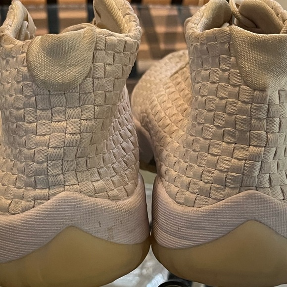 Jordan Future mid. 9.5 - Picture 3 of 5